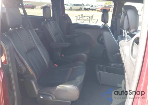 2019 Dodge Grand Caravan Gt z USA, uszkodzony, nr VIN 2C4RDGEG2KR768629